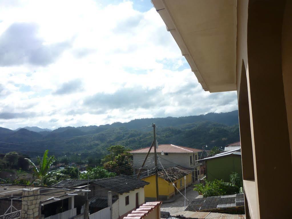 Hotel La Escalinata Copan Екстер'єр фото
